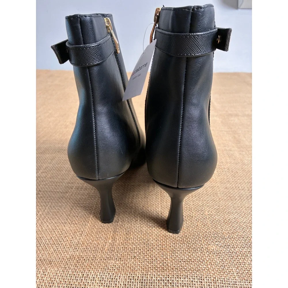 Minimalist Liz Claiborne Black Pointed Toe Kitten Heel Ankle Booties 11 NEW